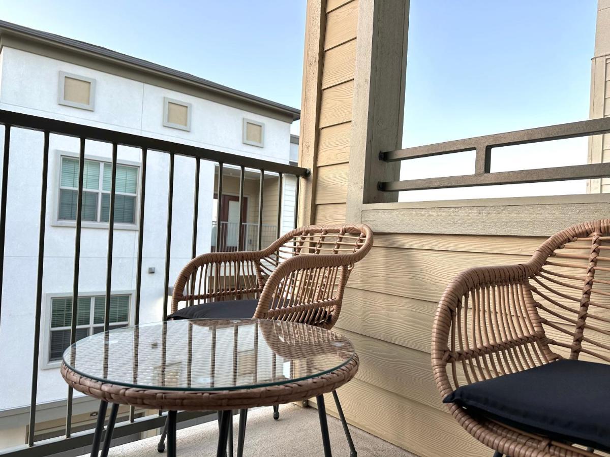Ferienwohnung Luxe 3B/2B Getaway - Pool, Gym, Parking, Pet Wash Leander Exterior foto