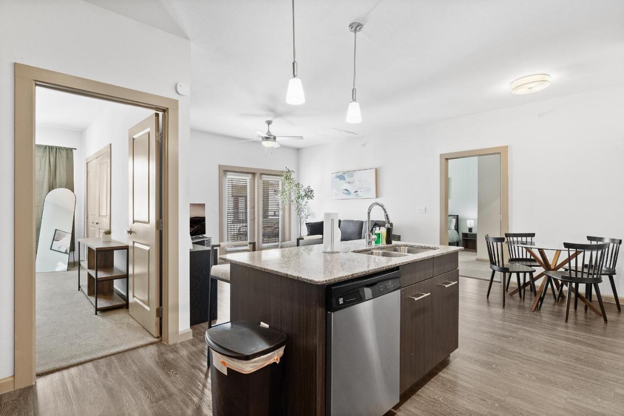 Ferienwohnung Luxe 3B/2B Getaway - Pool, Gym, Parking, Pet Wash Leander Exterior foto